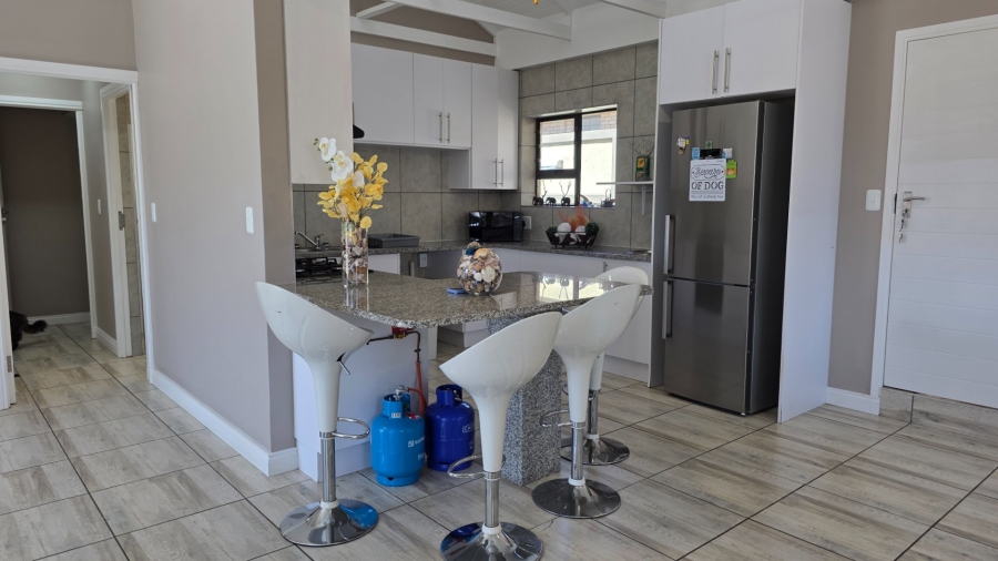 2 Bedroom Property for Sale in Seemeeu Park Western Cape